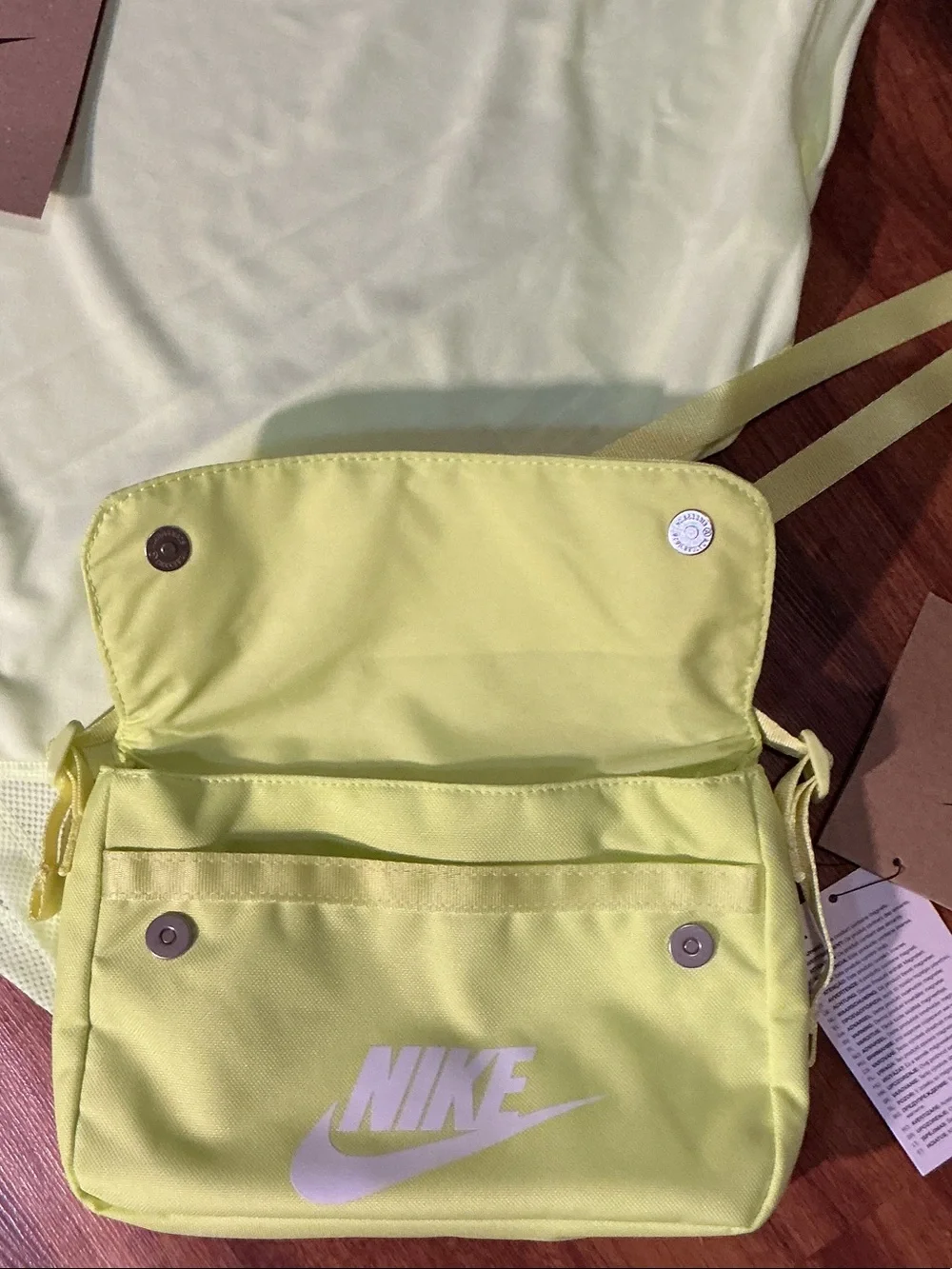 Nike Pale Yellow Women's Athletic Tank, Shorts Crossbody Bag Set nwt bundle